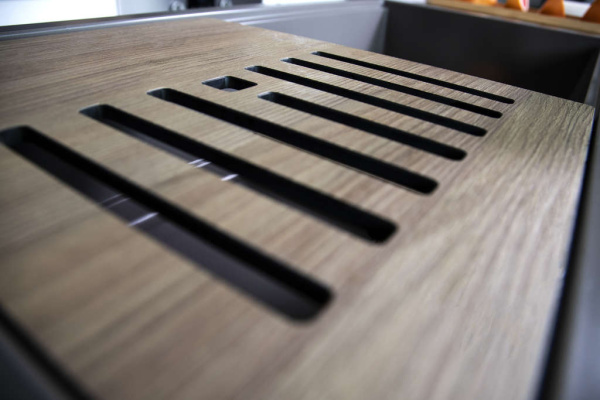 разделочная доска omoikiri cb-kitagawa 86-lb, hpl-пластик