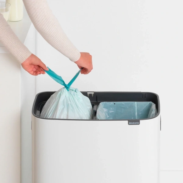 Мусорное ведро Brabantia Bo Touch Bin 221408 30+30 л, белое