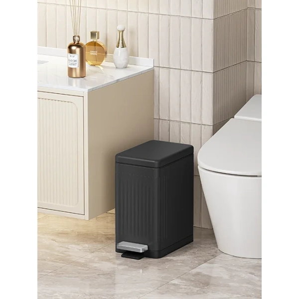 Мусорное ведро Weltwasser WW MAGY BL 6L с педалью, черное матовое